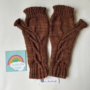 Cinnamon Fingerless Gloves