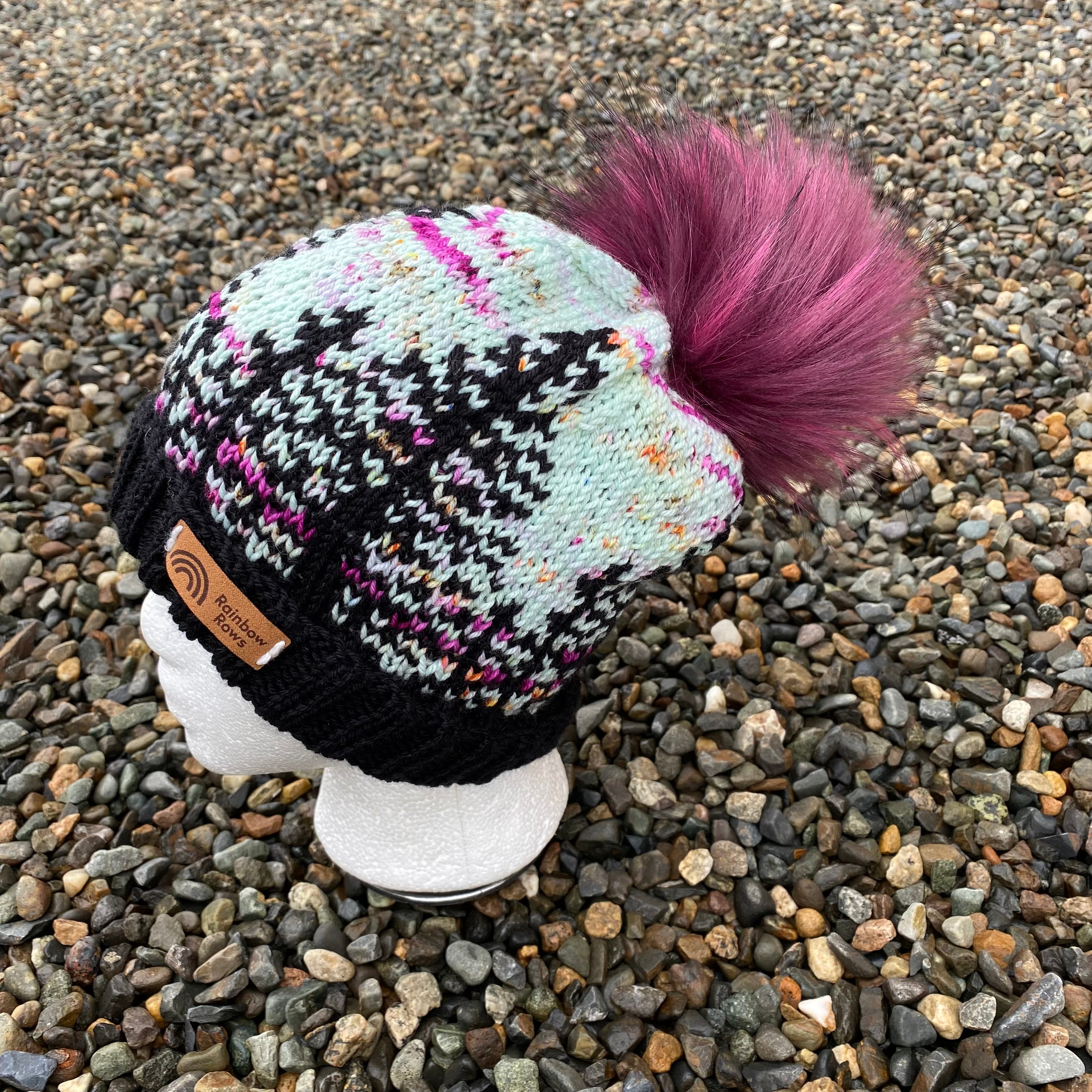 Toque Ladies Alaska Tree Toque - Women – Rainbow Rows Knitting